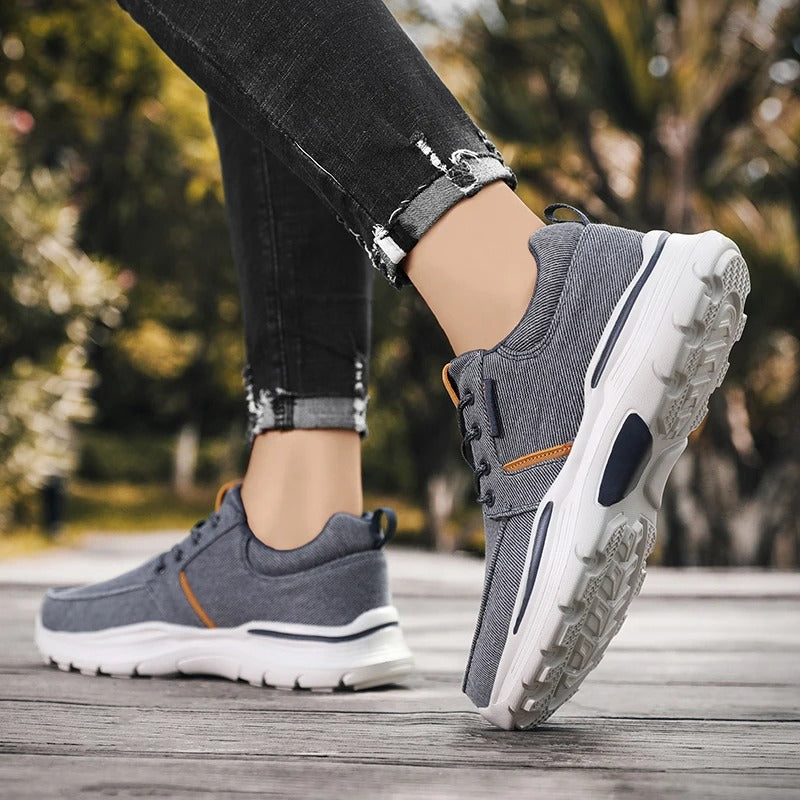 The Delmar Canvas Sneaker